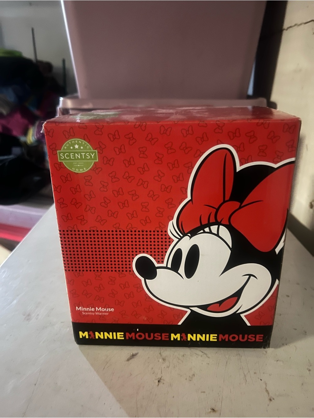 Scentsy Minnie Mouse Warmer - Red, Black & White